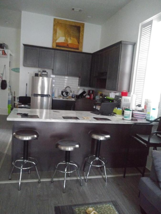 V&J Short Term Rental New Orleans Buitenkant foto